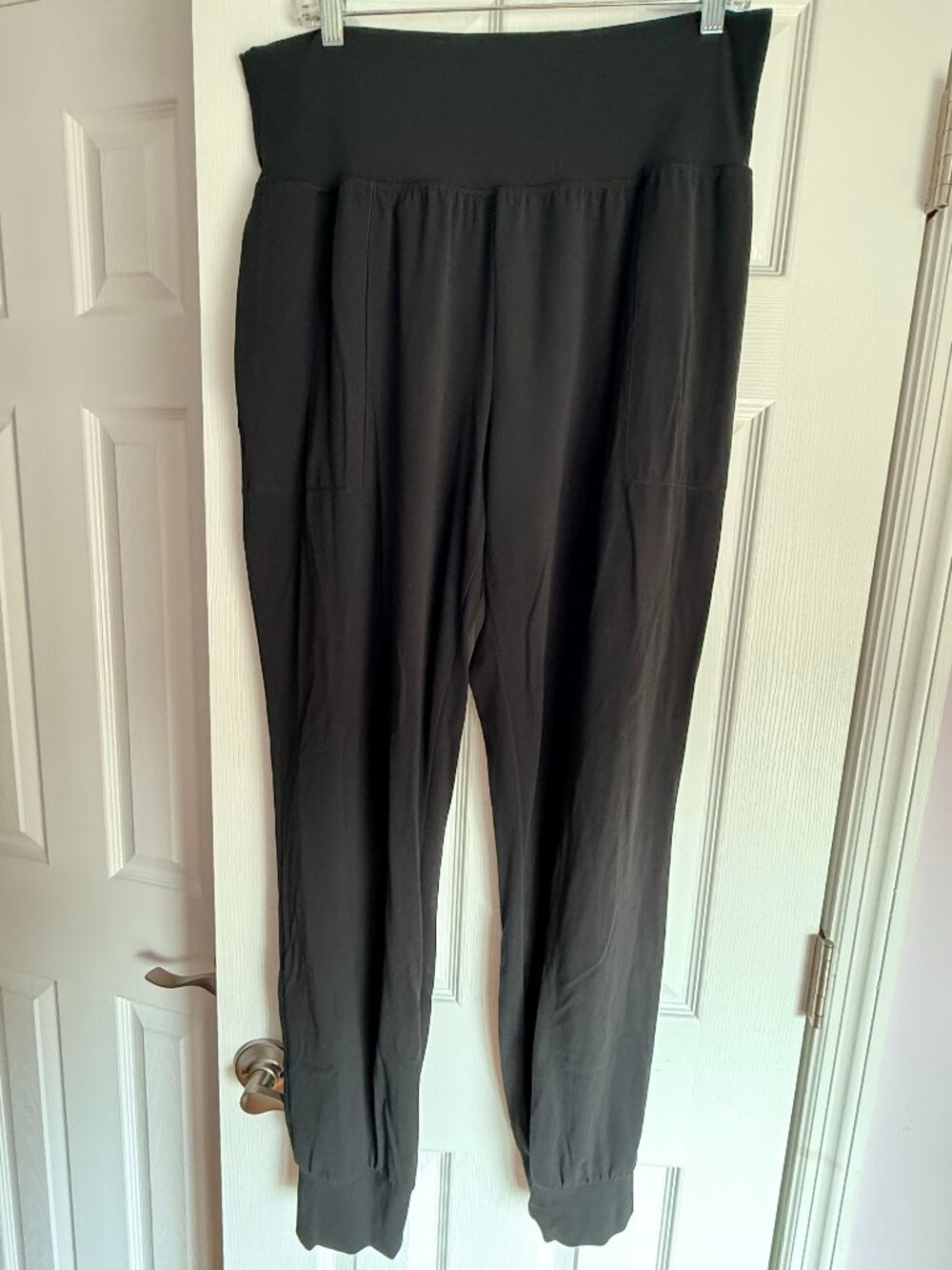 Athleta BLACK Joggers in TALL